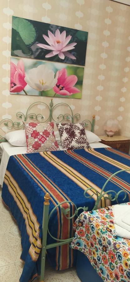 Maria Banana Guest House 폴리나 외부 사진