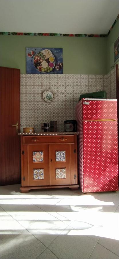 Maria Banana Guest House 폴리나 외부 사진
